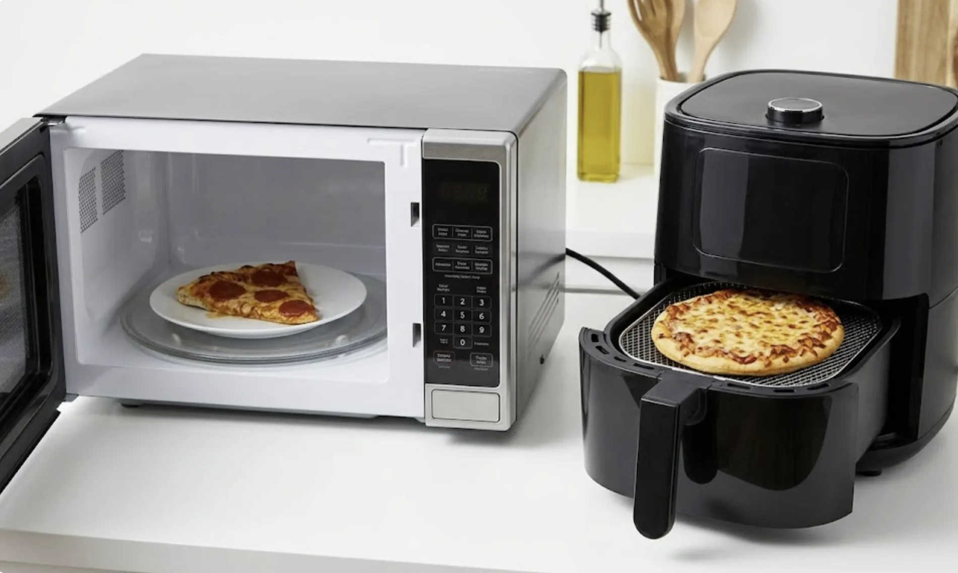 Microondas versus freidora para pizzas y sándwiches: ¿Qué electrodoméstico ofrece mejor sabor y eficiencia?