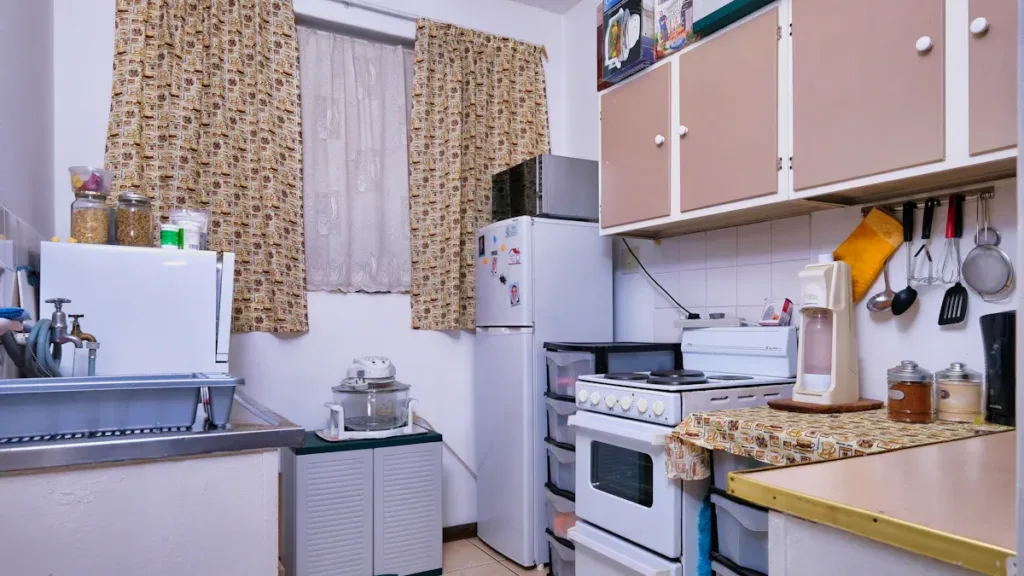 Is it worth buying a microwave grill pan for a small kitchen?缩略图