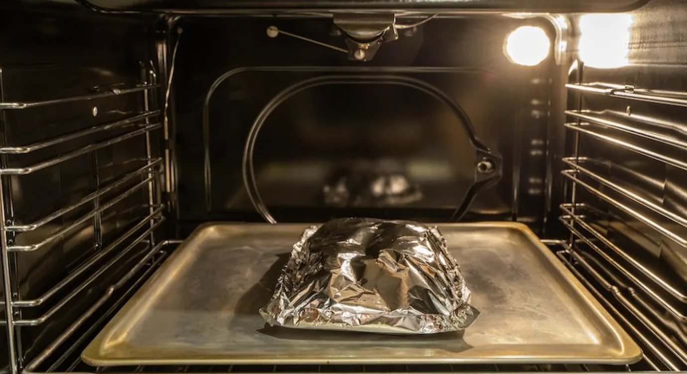 Can You Safely Put a Foil Pan in the Microwave?