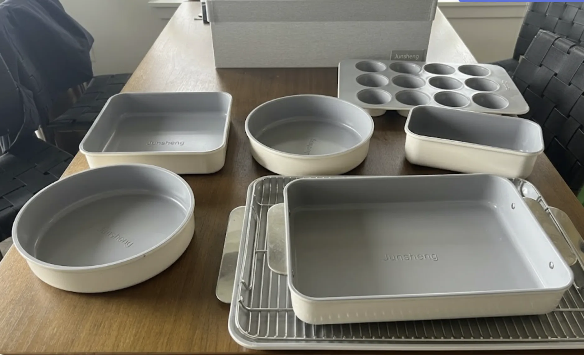 Why Material Matters for Microwave Baking Pans with Lid